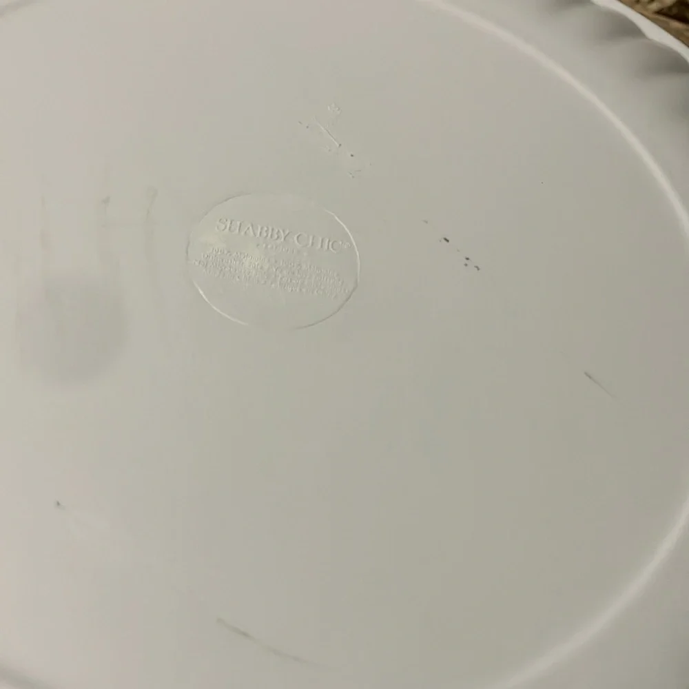 SHABBY CHIC PRE OWNED SET OF 8 BOO Black BUFFALO PLAID MELAMINE PAPER PLATES